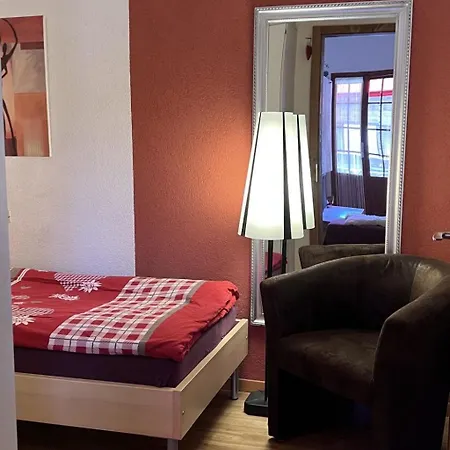 Chez-nous Appartement-fewo- Dusche Oder Bad- Wc 6-bettwohnung By Interhome Daire *